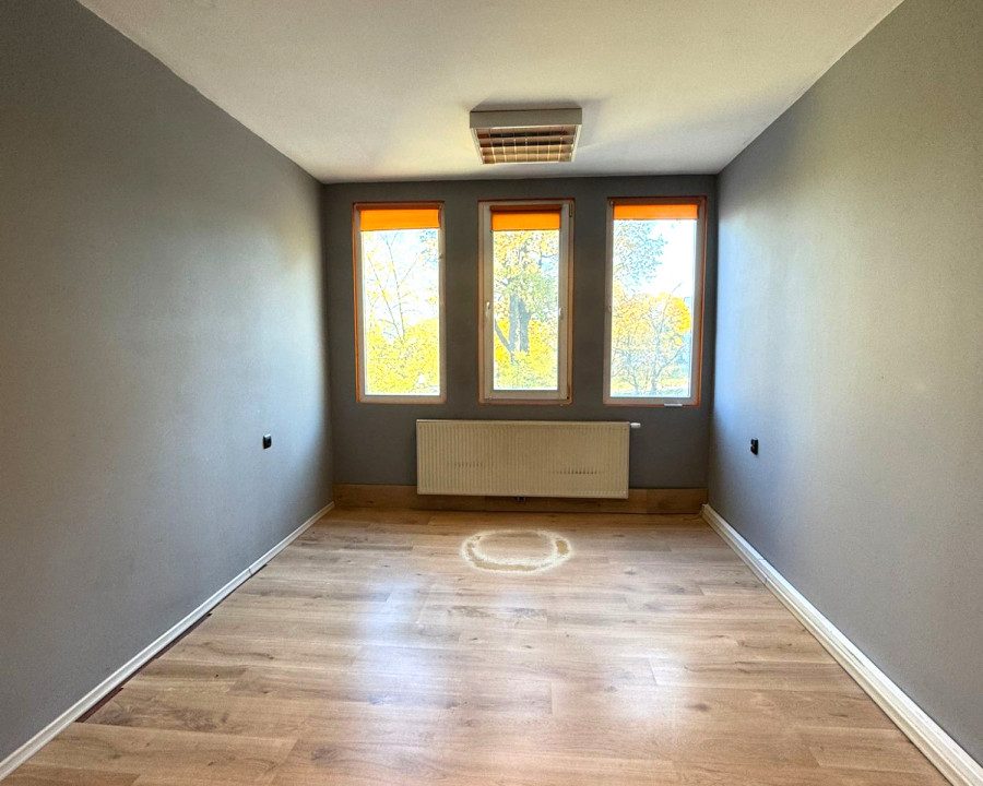 79467491_max